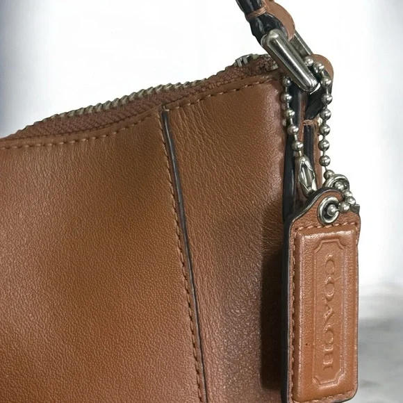 Authentic Coach Charlie Tan Leather Shoulder Bag! COA Included! - Picture 10 of 15